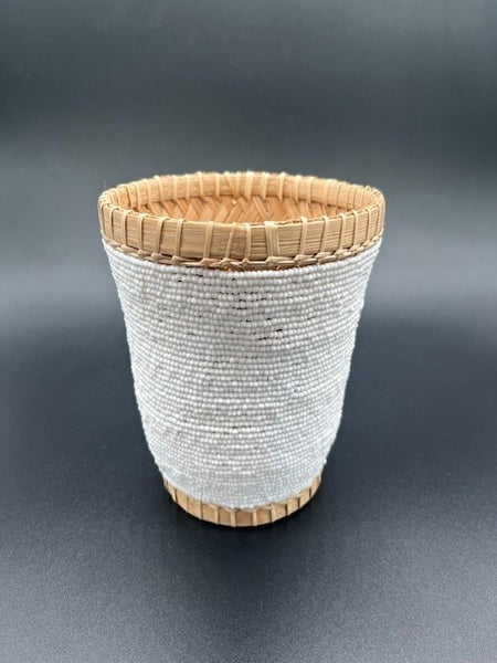 Beaded utensil holder