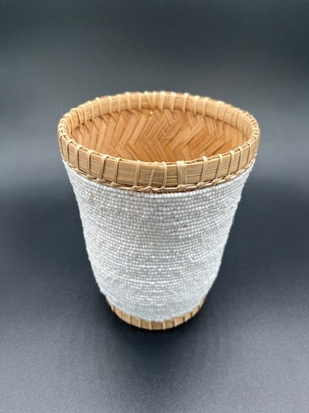 Beaded utensil holder